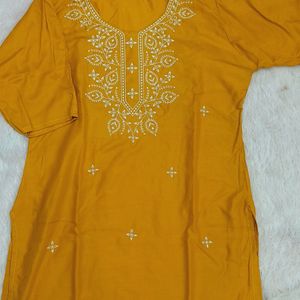 Woman Short Chickenkari Kurti