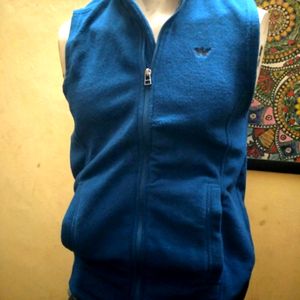 Wildcraft Sleeveless Sweatshirt