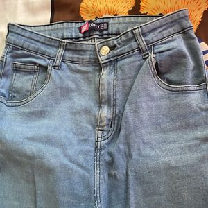 Kotty Straight Feet Jeans