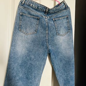 It’s A Blue Jeans For Women