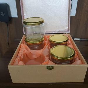 Wooden Gift Box With 4 Glass Jars