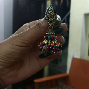 Jhumka Earrings..