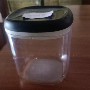 Tupperware Container