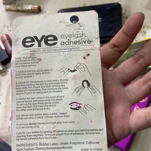 Eyelashes With Glue