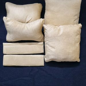 Set Of Cushions And Neck Pillows