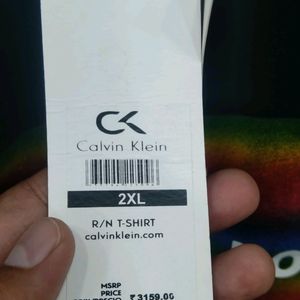 Brand New Calvin Klein Drop Shoulders T-shirts