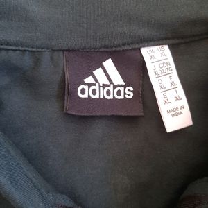 Adidas Tshirt