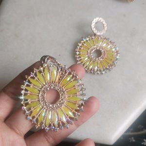 4 Pairs Of Earrings