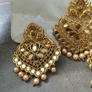 Mangtika And Earrings