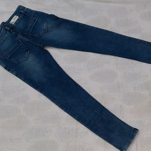 ☆ Light Blue Skinny Jeans☆