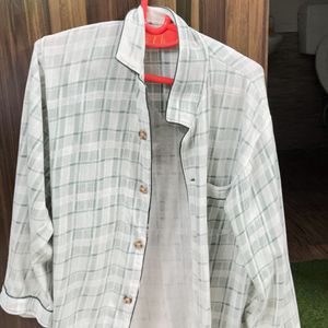 New Oversized White And Green Check Shirt