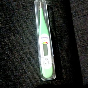 Digital thermometer