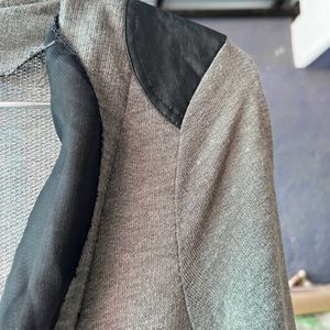 Grey Jacket With Pockets Both Sides