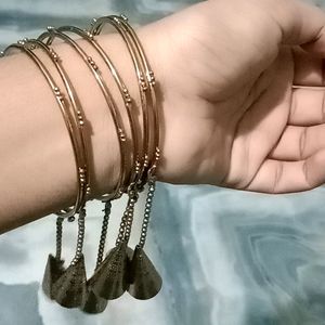 6 Piece Golden Bangles