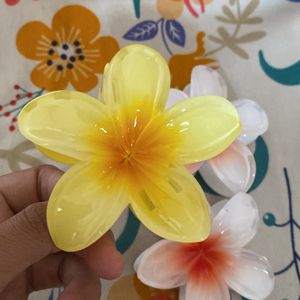 floral hair clip