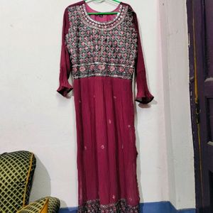 Nayra Set With Dupatta