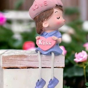 Romantic Couple Leg Hanging Miniature Shopiece