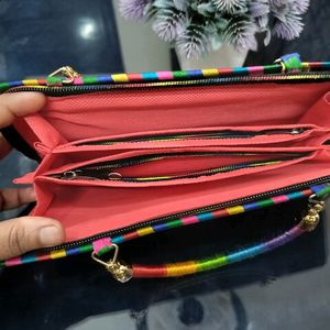 Fashionable Women Clutch