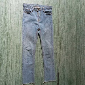 Slim Fit  Stretcheable Jeans