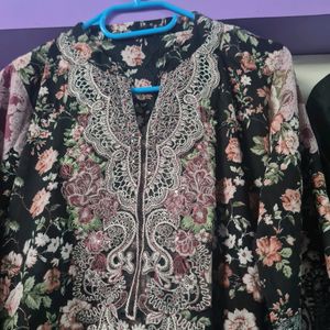 Beautiful Pakistani Kurta Set