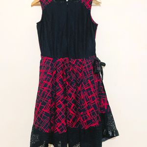 Black & Red Sleeveless Dress