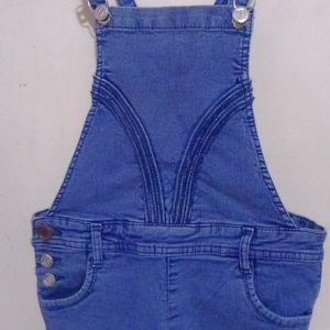 Stylish and Comfortable Dungarees – Available Now!