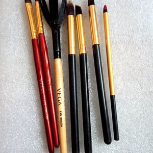 Make-up Brushes