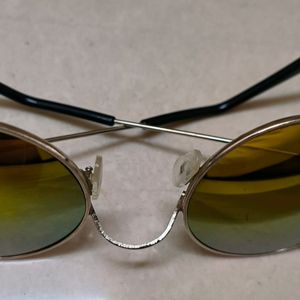 99 Ka 4 Sunglasses