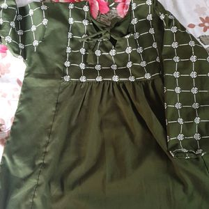 Short Kurti College Outfit