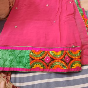 Multicolored Saree With Blouse