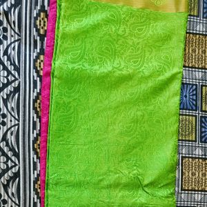 Parrot Green & Magenta Pink Saree & Blouse piece