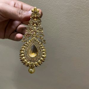 Stylish Fancy Earrings For Occasion's