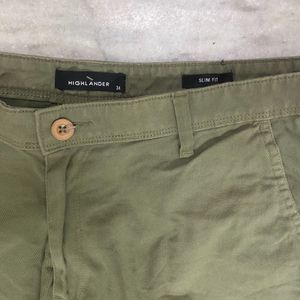 Highlander Shorts Olive Green