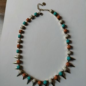 Neckpiece