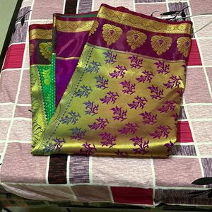 Green & Magenta Colour Banarasi Saree