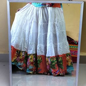 White Long Skirt(Can Bargain)