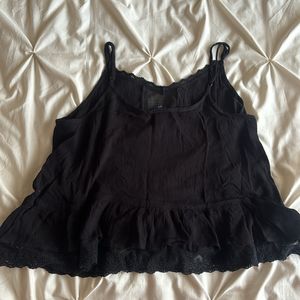 Forever 21 Sleeveless Black Crop Top