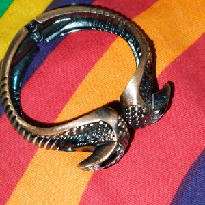 Snake Design Bracelet