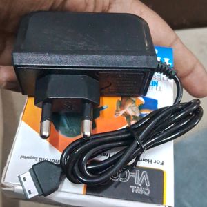 Travel Charger ( Vicon ,home ,office,travel )