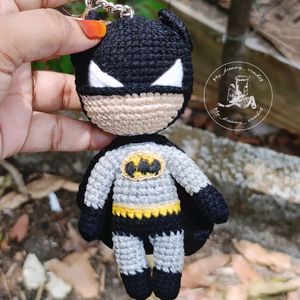 Amigurumi Batman keychain