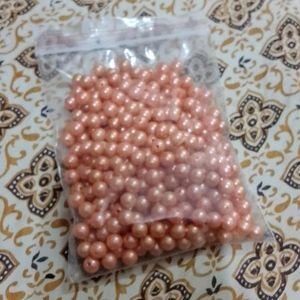 Big Size Pearls as shown in Pictures