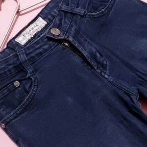 Skinny and Stretchable Jeans