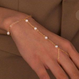 Faux Pearl Beaded Metal Finger Bracelet