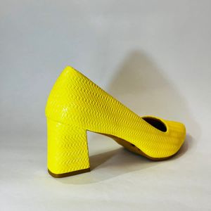 Holographic Lemon Colour Heel's For Women