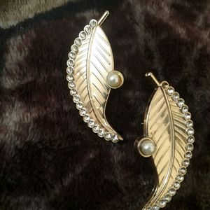 Gold Leaf Earring