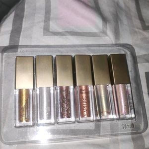 liquid Eye shadow Saphire