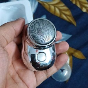 Portable Mini Shaver