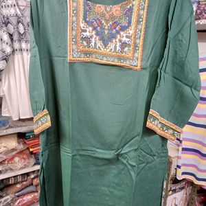 C-Cut Kurti Slit Sleeves Neck Design