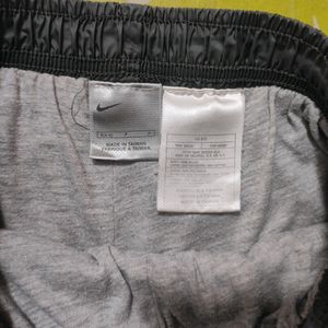 Nike original Unisex Parachute Pant