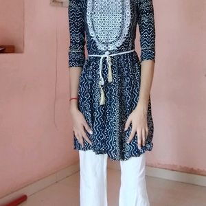 Round Short Kurti